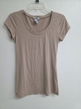 Deb Women's Short Sleeve Scoop Neck Tee in Light Taupe (0409)